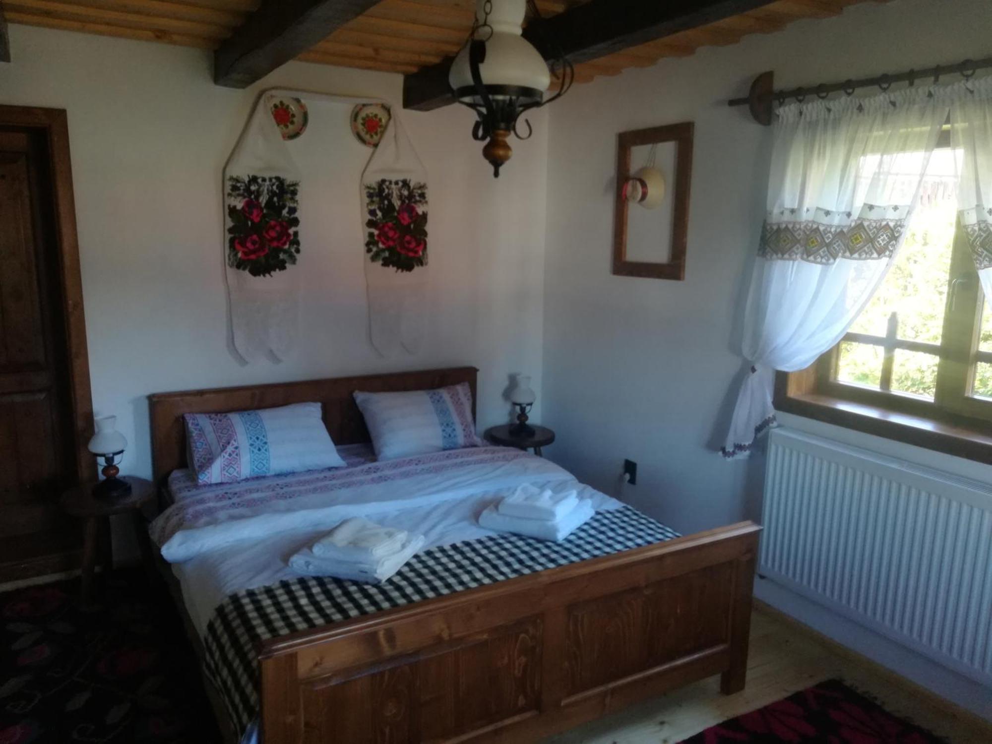 Casa Din Susani Calinesti  Quarto foto